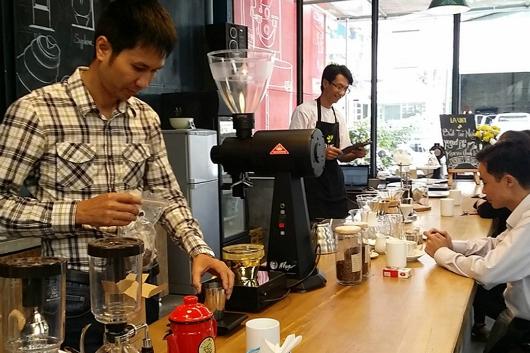 Kinh Nghiệm Kinh Doanh Quán Cafe Từ Những Người Đi Trước