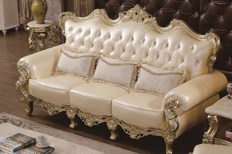 sofa-3-cho-phong-cach-co-dien