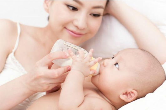 Tìm Mua Bình Sữa Cho Trẻ Sơ Sinh Loại Cao Cấp Chính Hãng Tại Hà Nội